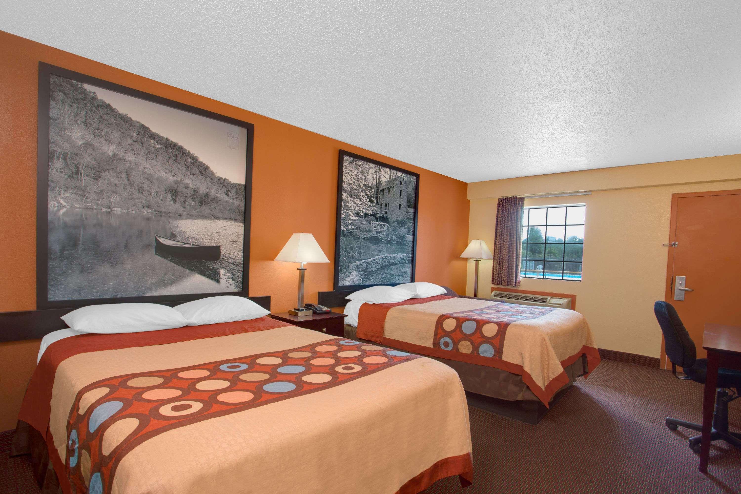 Super 8 By Wyndham Monticello Ar Motel Eksteriør billede